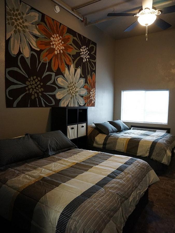 Riverfront Studio Suites マンケートー エクステリア 写真